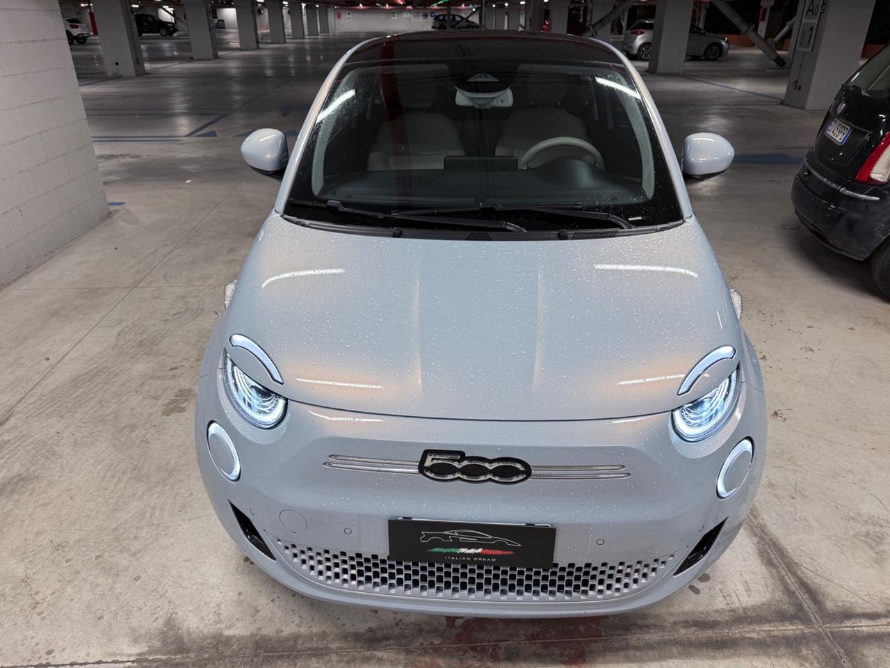 Fiat 500 500e 42 kWh La Prima - AUTO FULL