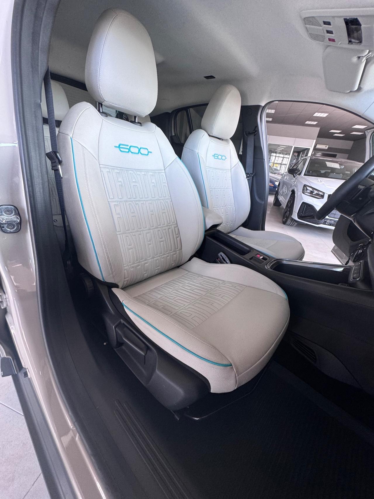 FIAT 600 HYBRID LA PRIMA MY2025