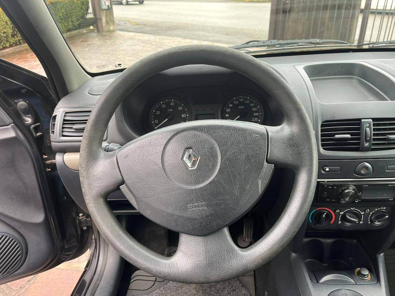 Renault Clio 1.2 16V cat 3 porte Confort Dynamique