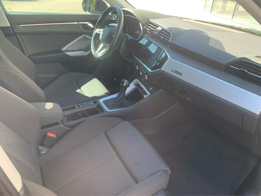 Audi Q3 35 2.0 TDI Business Plus S tronic