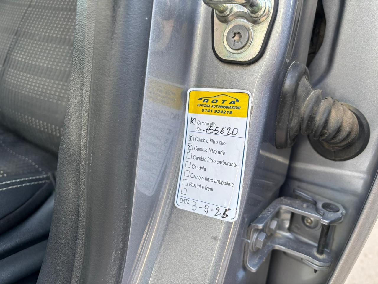 Peugeot 2008 1.6 e-HDi 92 CV Stop&Start Allure