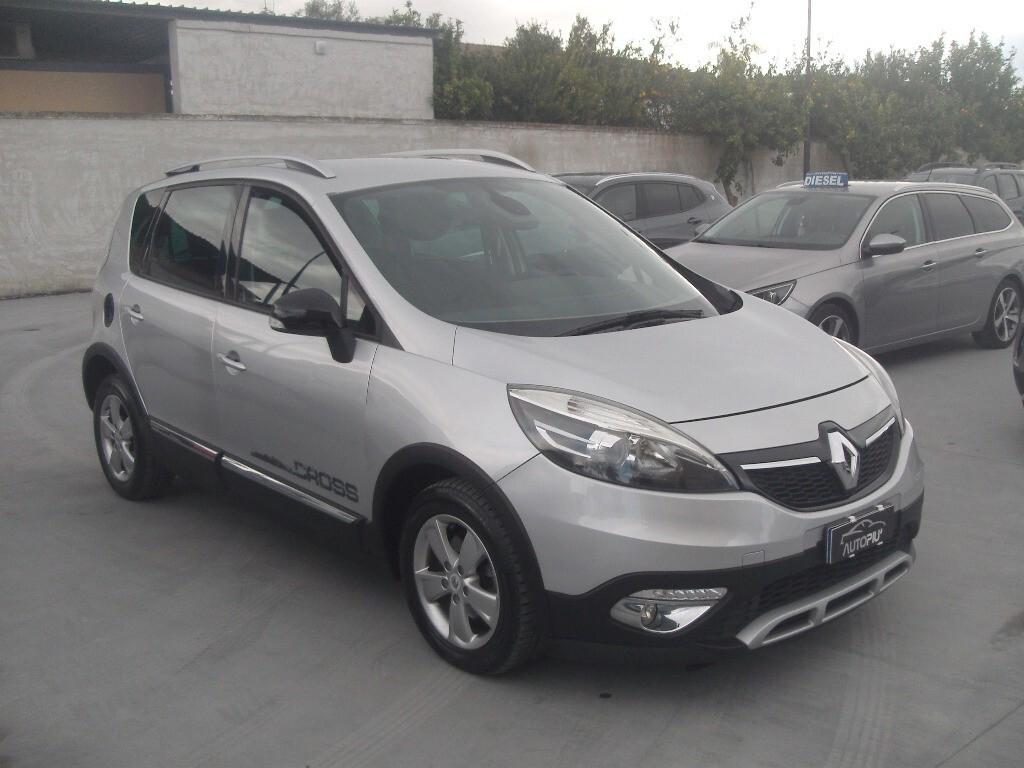 Renault Scenic XMod Cross 1.5 dCi 110CV - 2013