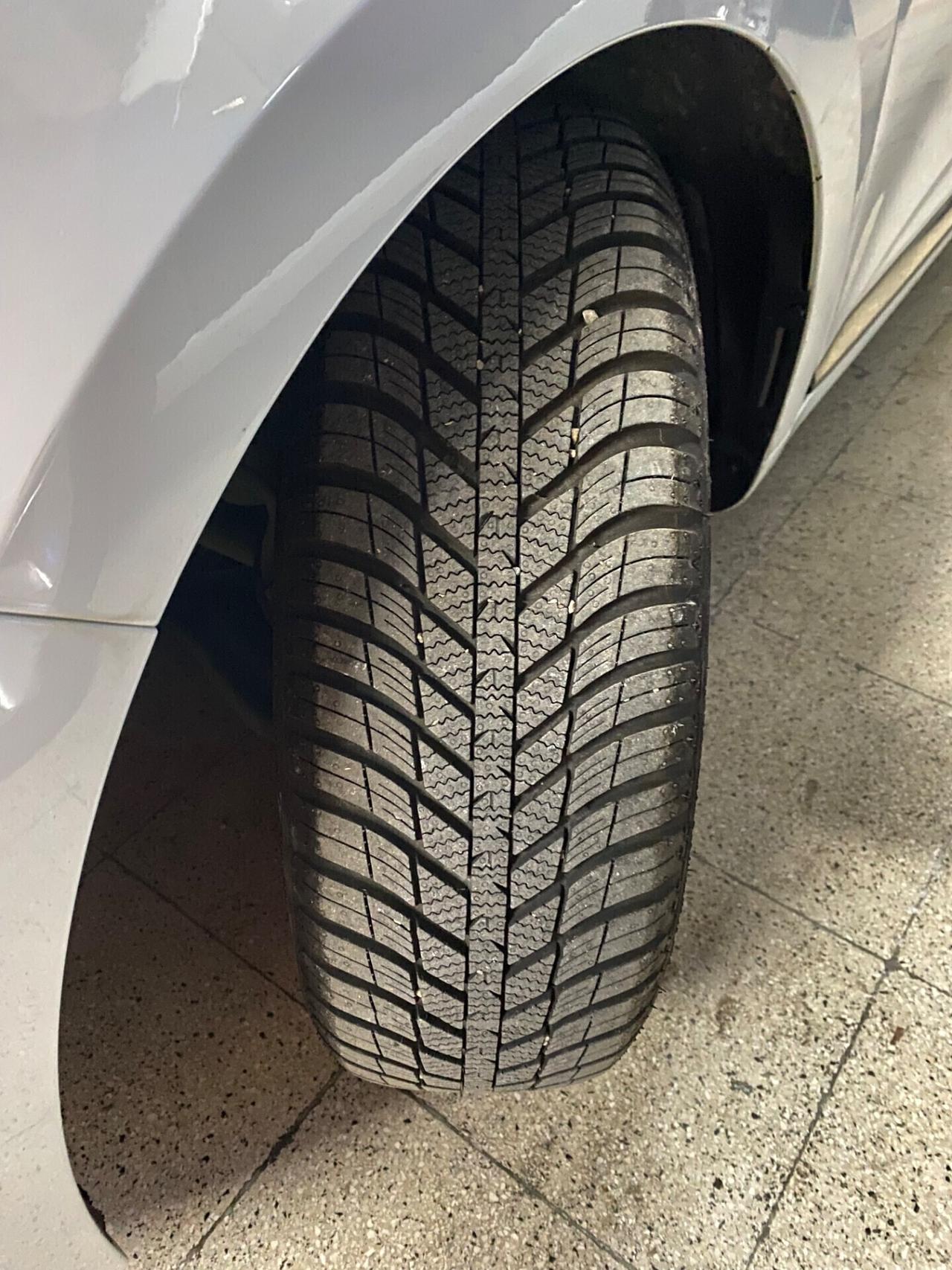 Renault Clio Blue dCi 8V 85cv 5p. - N1 / AUTOCARRO