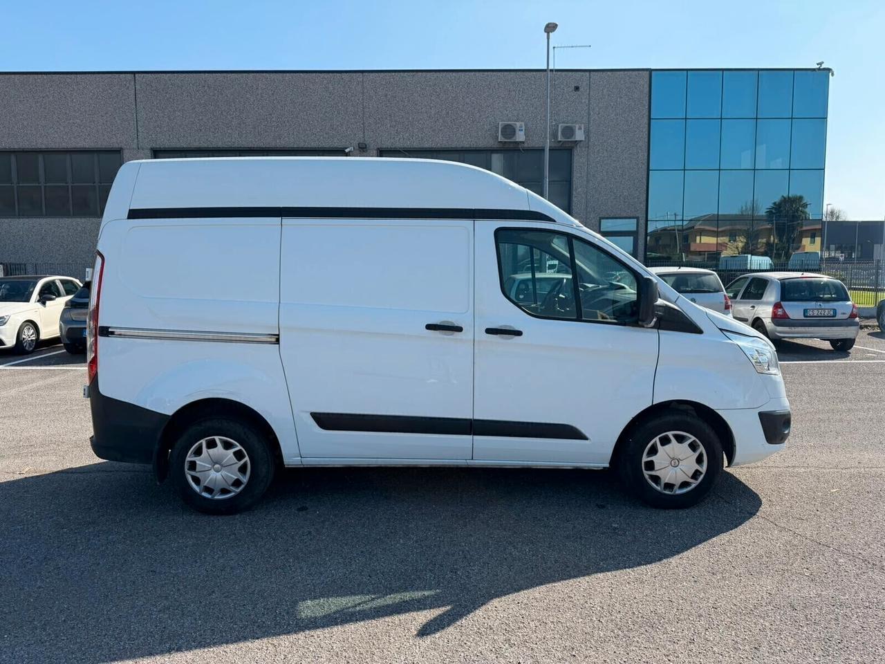 Ford Transit Custom 270 2.0 TDCi 130 PC Furgone Titanium