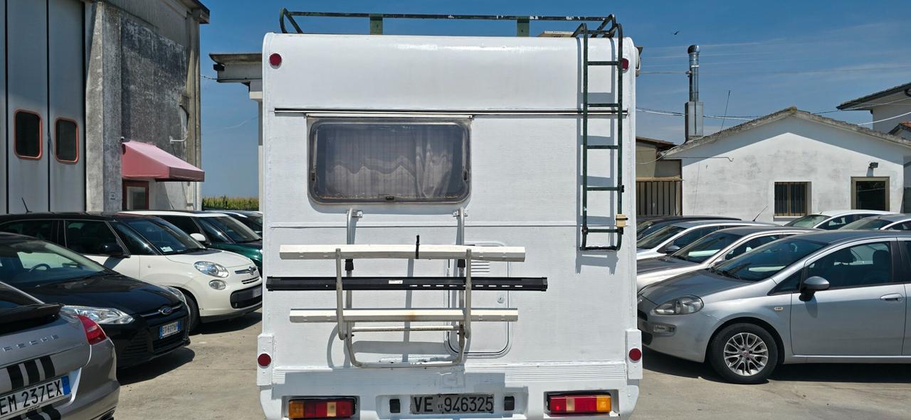 Ford transit 2.5 td. Pronto per il vostro viaggio