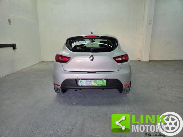 RENAULT Clio TCe 12V 90 CV 5 porte Life GARANZIA NEOPATENTATI