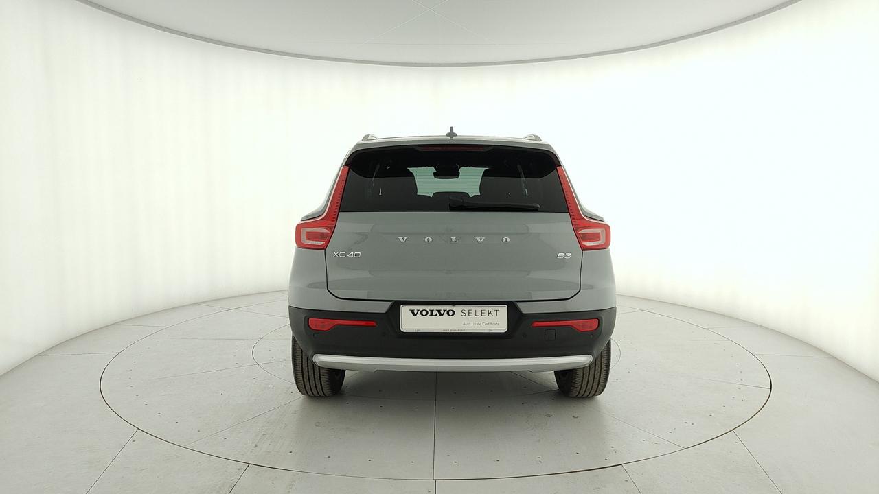 VOLVO XC40 2.0 b3 Core auto