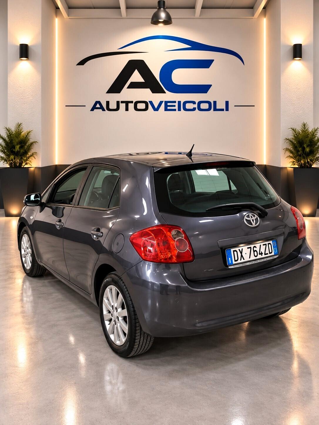 Toyota Auris 1.3 Benzina Neopatentati