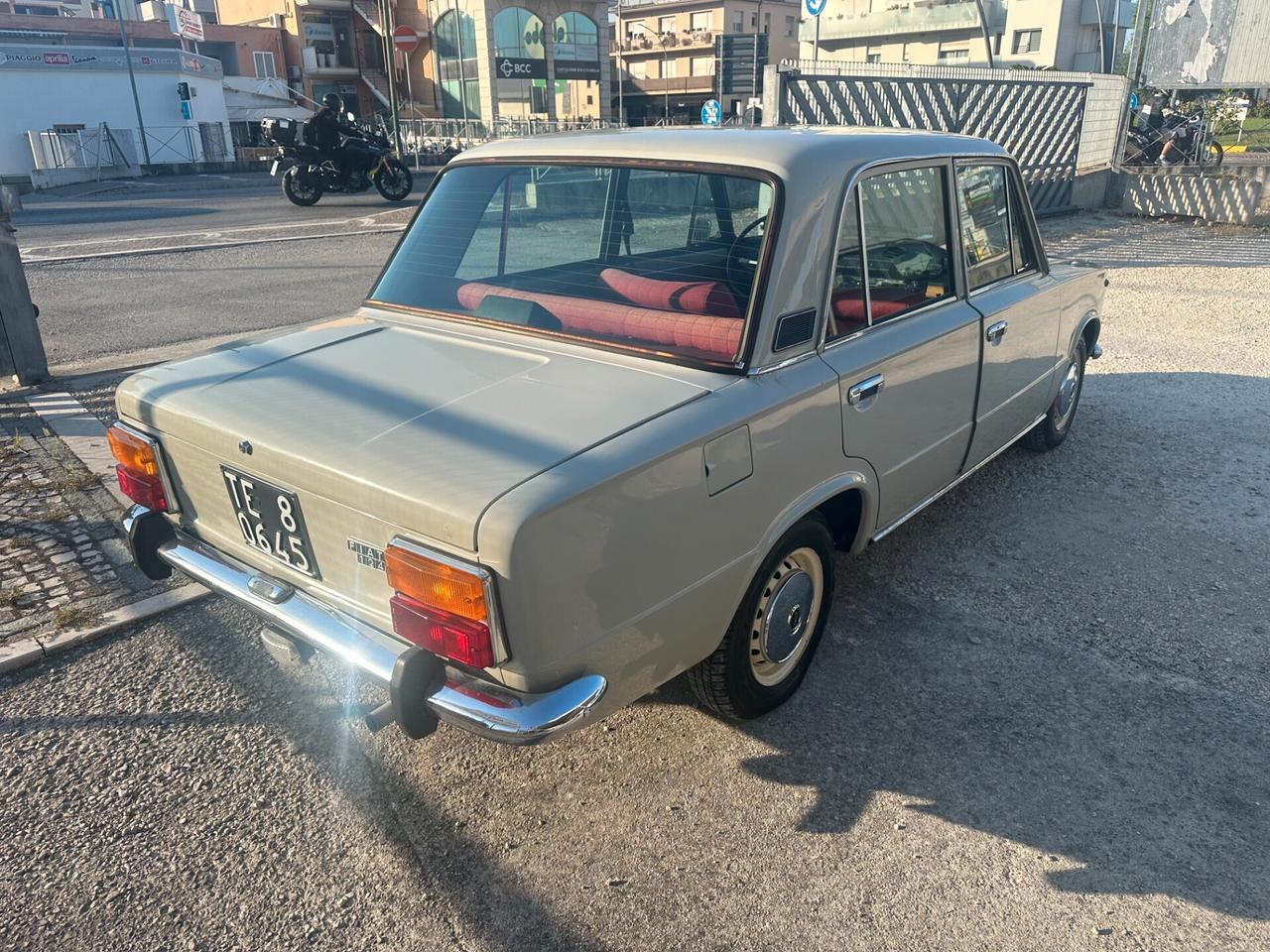 Fiat 124 Coupe 4 PORTE
