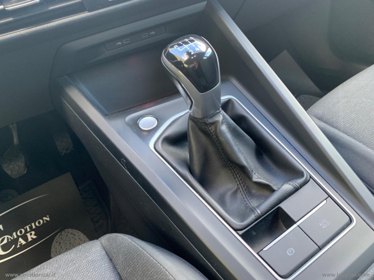 VOLKSWAGEN Golf 2.0 TDI SCR Style - 2020