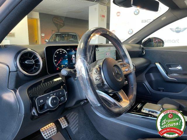 MERCEDES-BENZ A 180 d Auto Premium AMG *NIGHT PACK