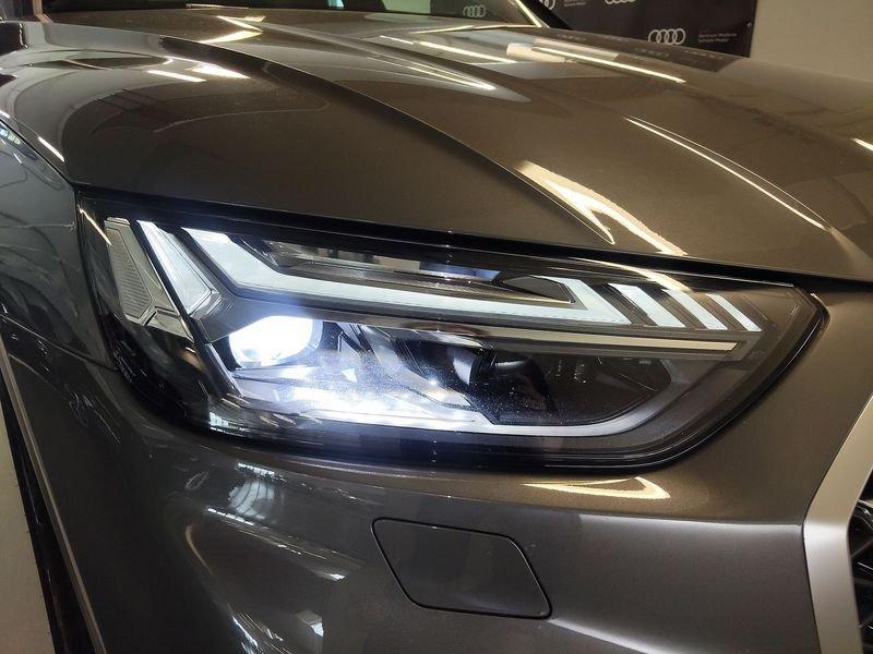 Audi Q5 Q5 Sportback 40 2.0 tdi mhev 12V S line quattro s-tronic