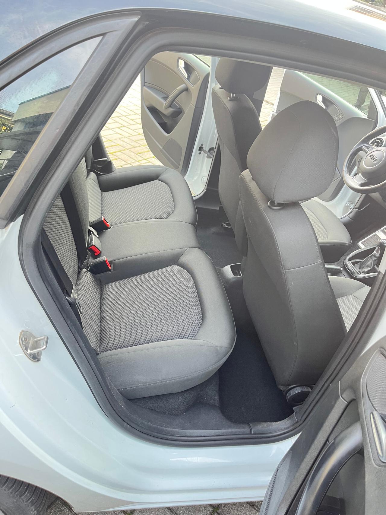 AUDI A1 SPB 1.0 BENZINA TFSI - ANCHE PER NEOPATENTATI - 2015