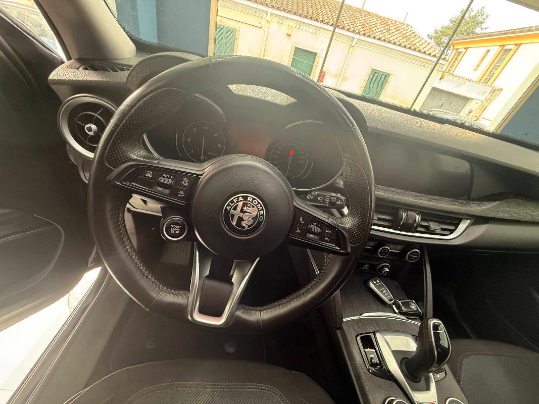 Alfa Romeo Stelvio ALFA ROMEO STELVIO 2.2 t Ti Q4 190cv auto