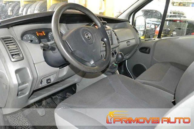 OPEL Vivaro 27 2.0i L1 H1 Combi 9 posti