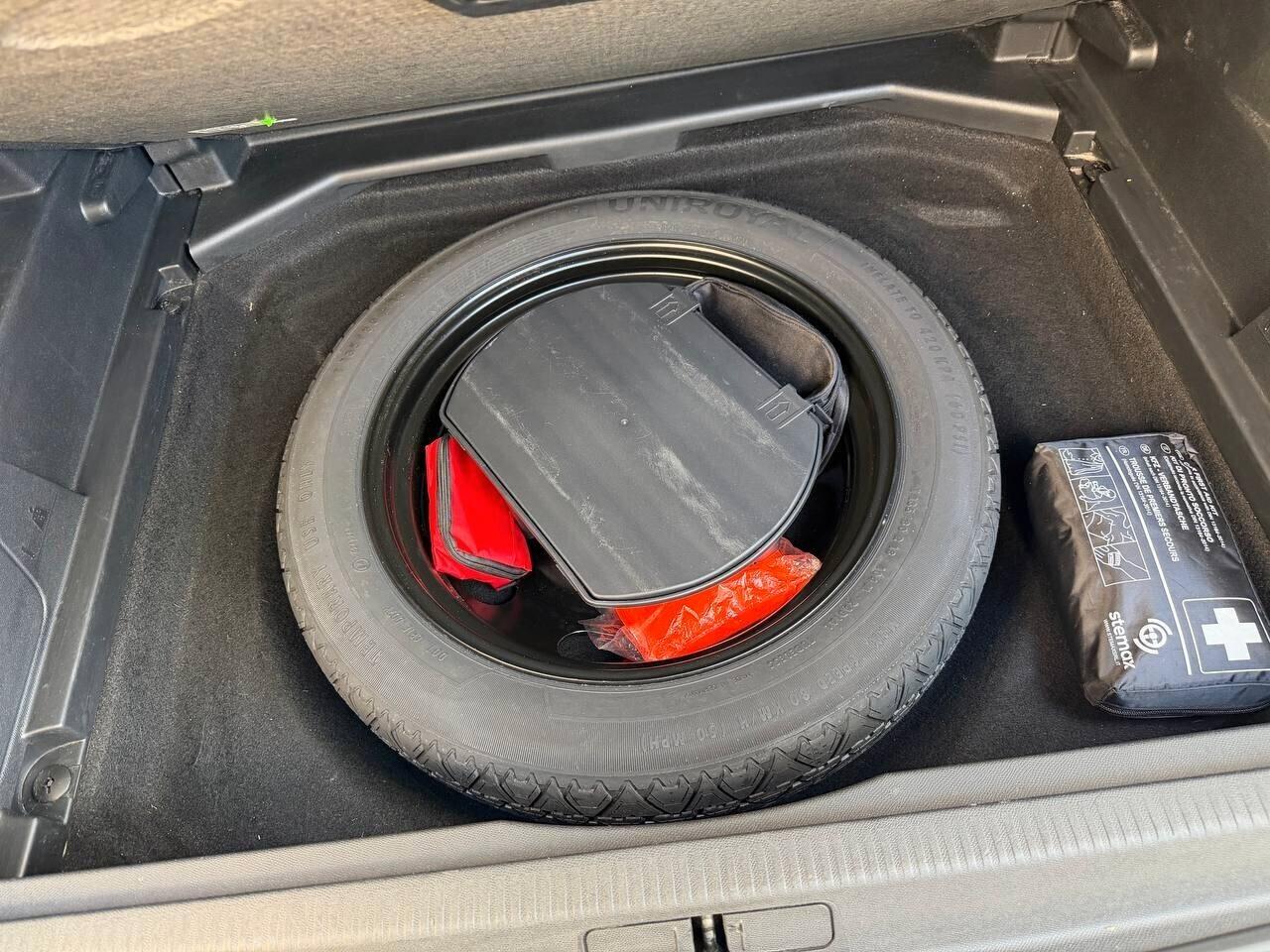 Peugeot 3008 2020 1500 130 S&S Business MANUALE