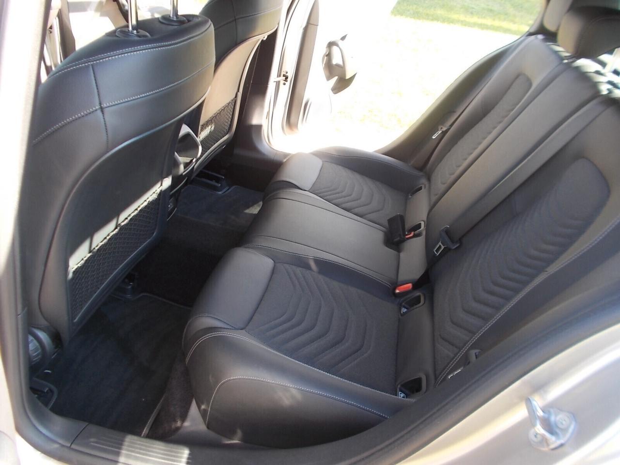 Mercedes-Benz A 180d Autom *FULL OPT.* da VETRINA