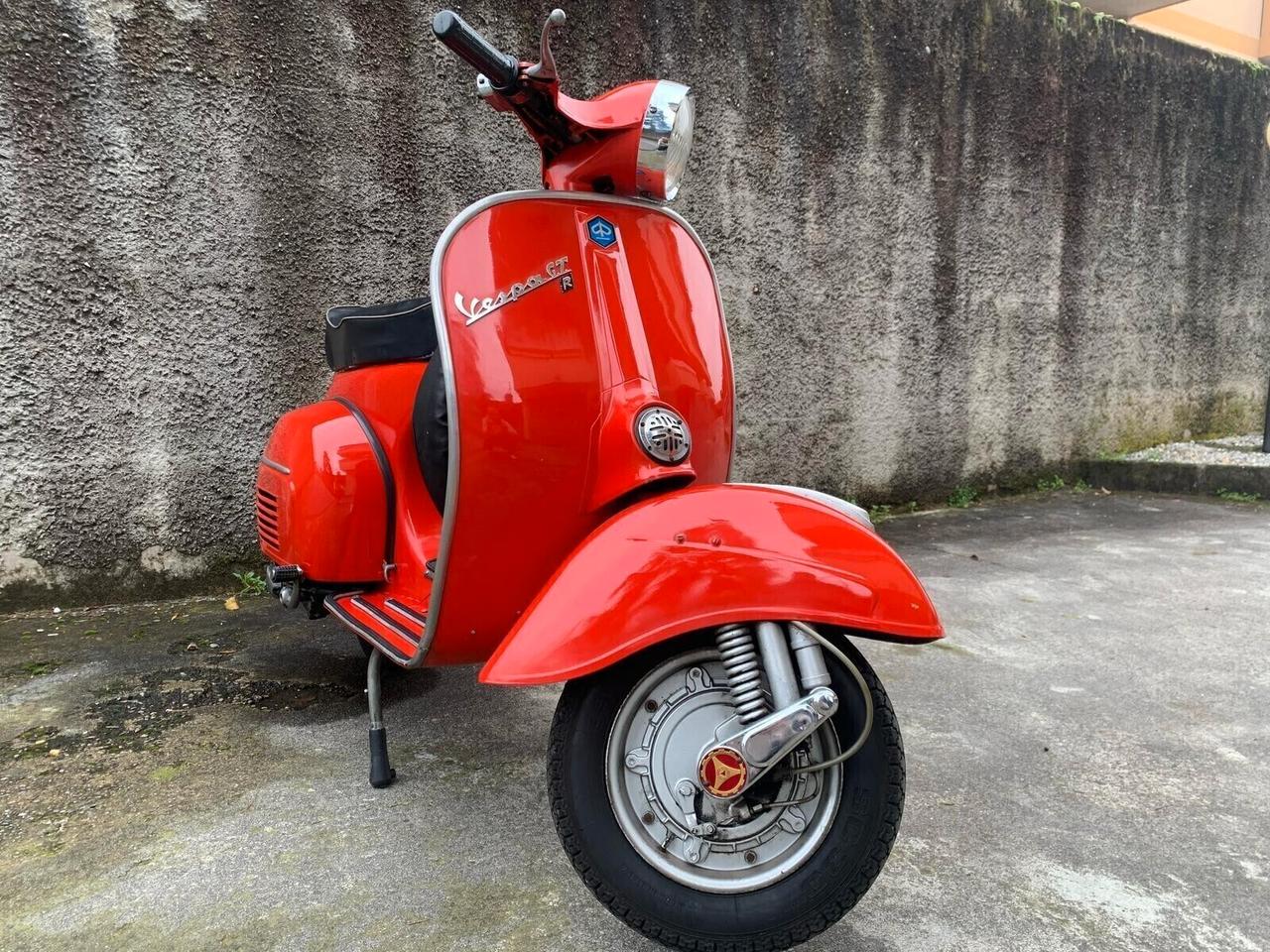 Piaggio Vespa 125 GTR (VNL2)