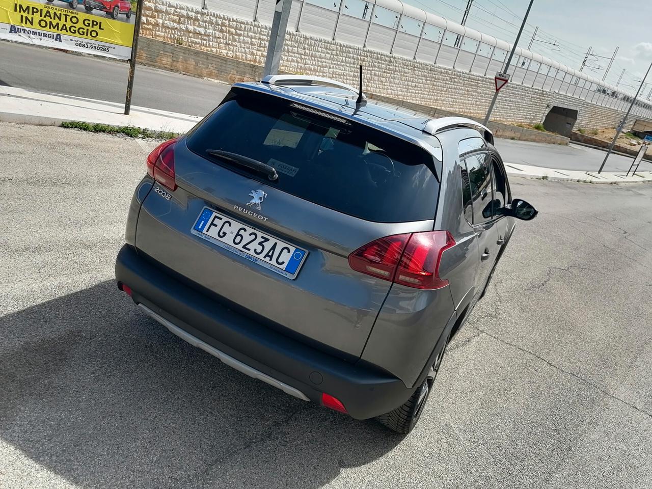 Peugeot 2008 1.6 BlueHDi 120 ALLURE 2017