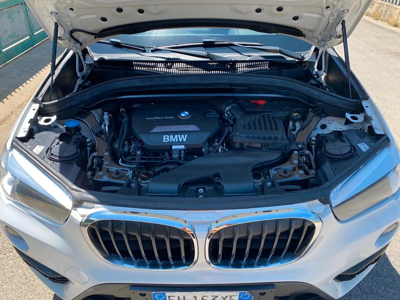 Bmw X1 sDrive18d Business ANNO 2017