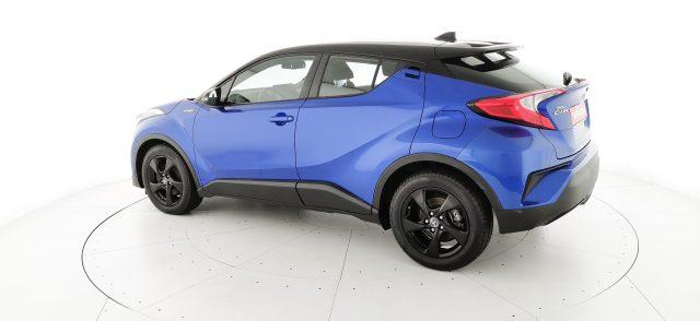 TOYOTA C-HR 1.8 Hybrid E-CVT Business