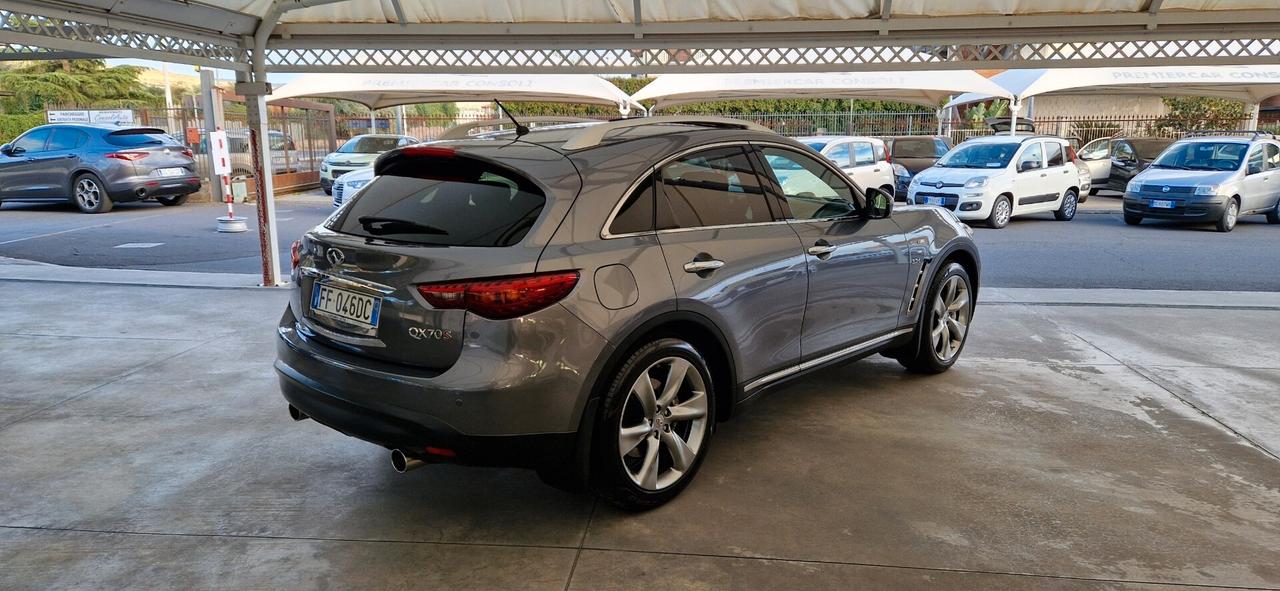 Infiniti QX70 3.0 diesel V6 AT S Premium