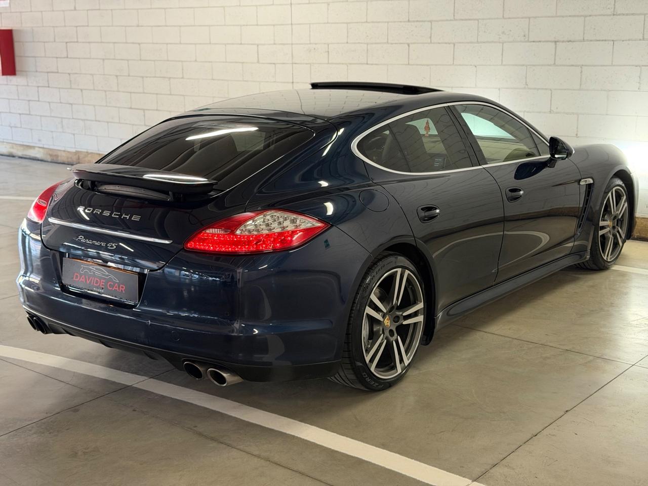 Porsche Panamera 4.8 4S