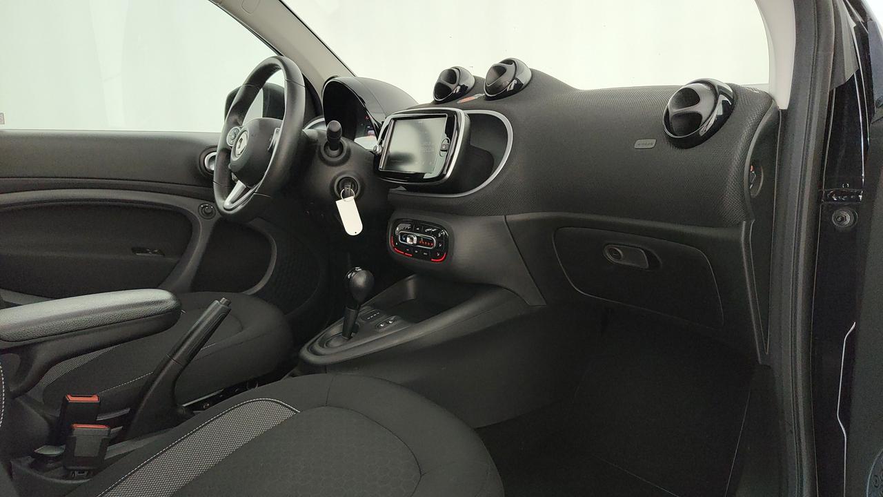 SMART Fortwo Cabrio eq Passion 4,6kW