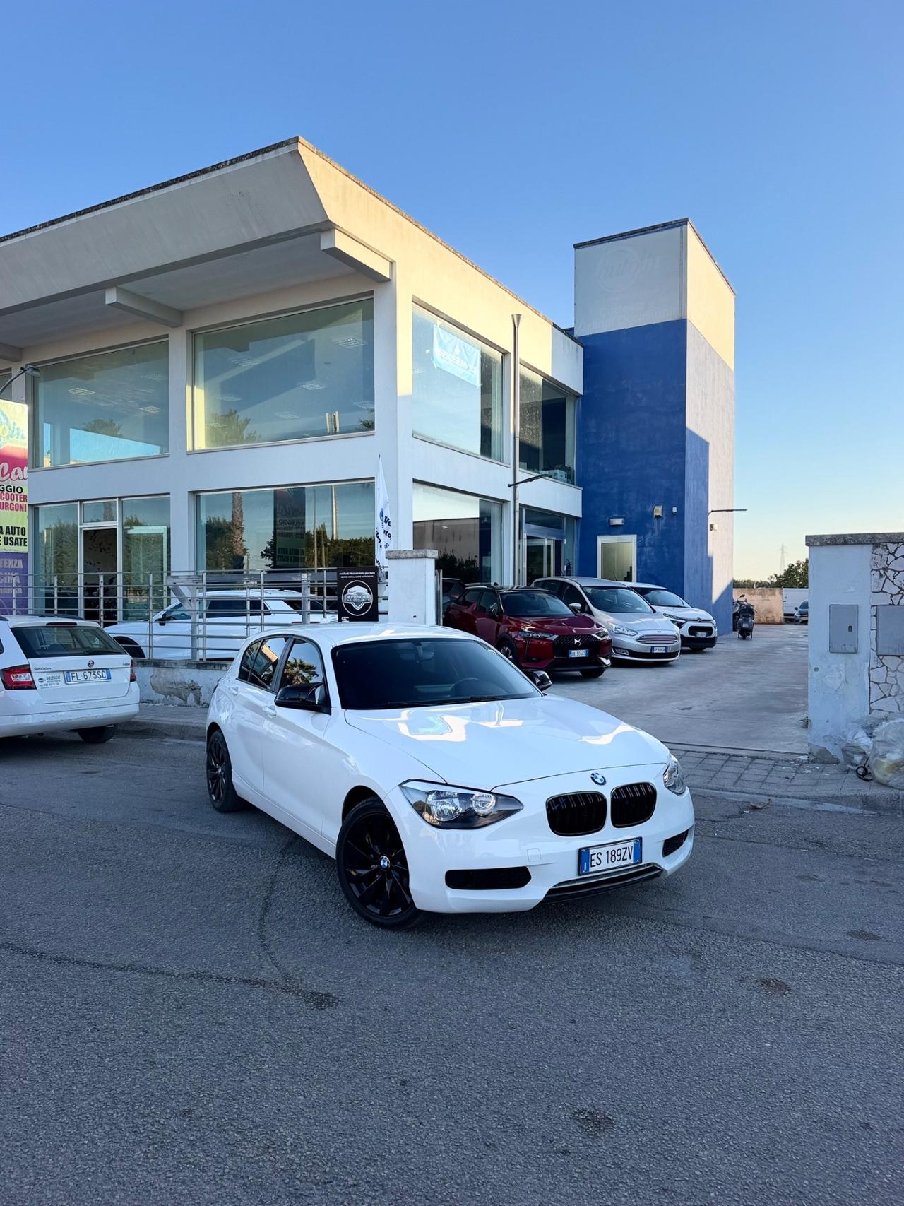 Bmw 116 116d 5p. Msport