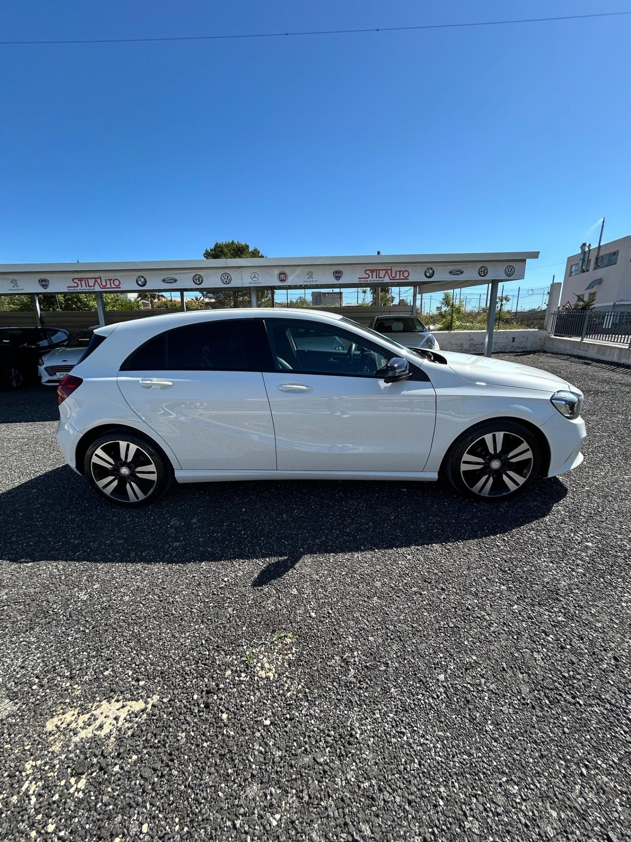 Mercedes-benz A 180 A 180 d Premium