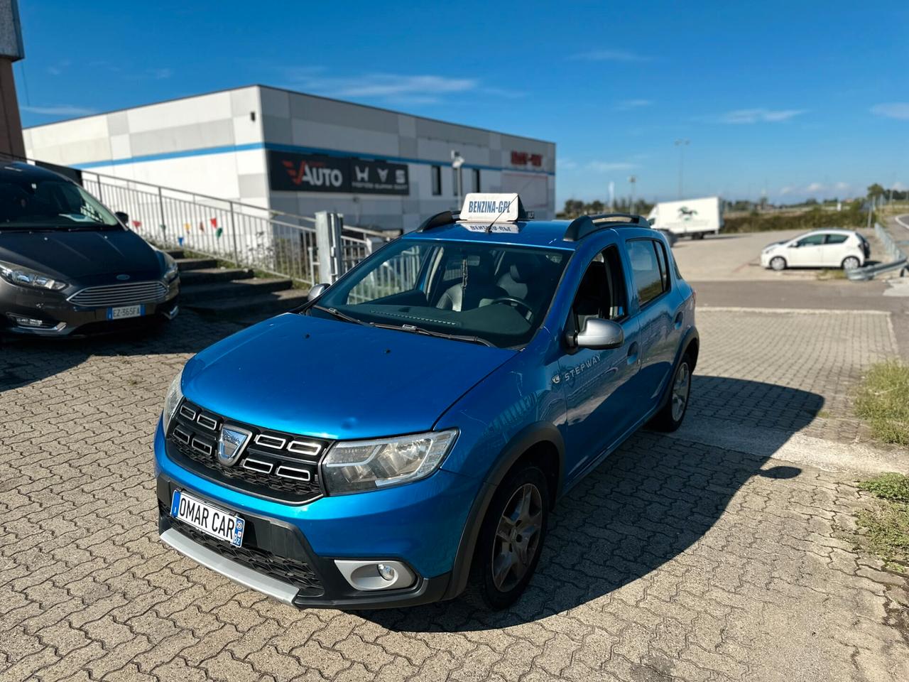 Dacia Sandero 0.9 b/gpl 2017 neop