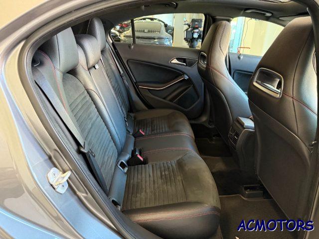 MERCEDES-BENZ A 200 d Automatic 4Matic Premium
