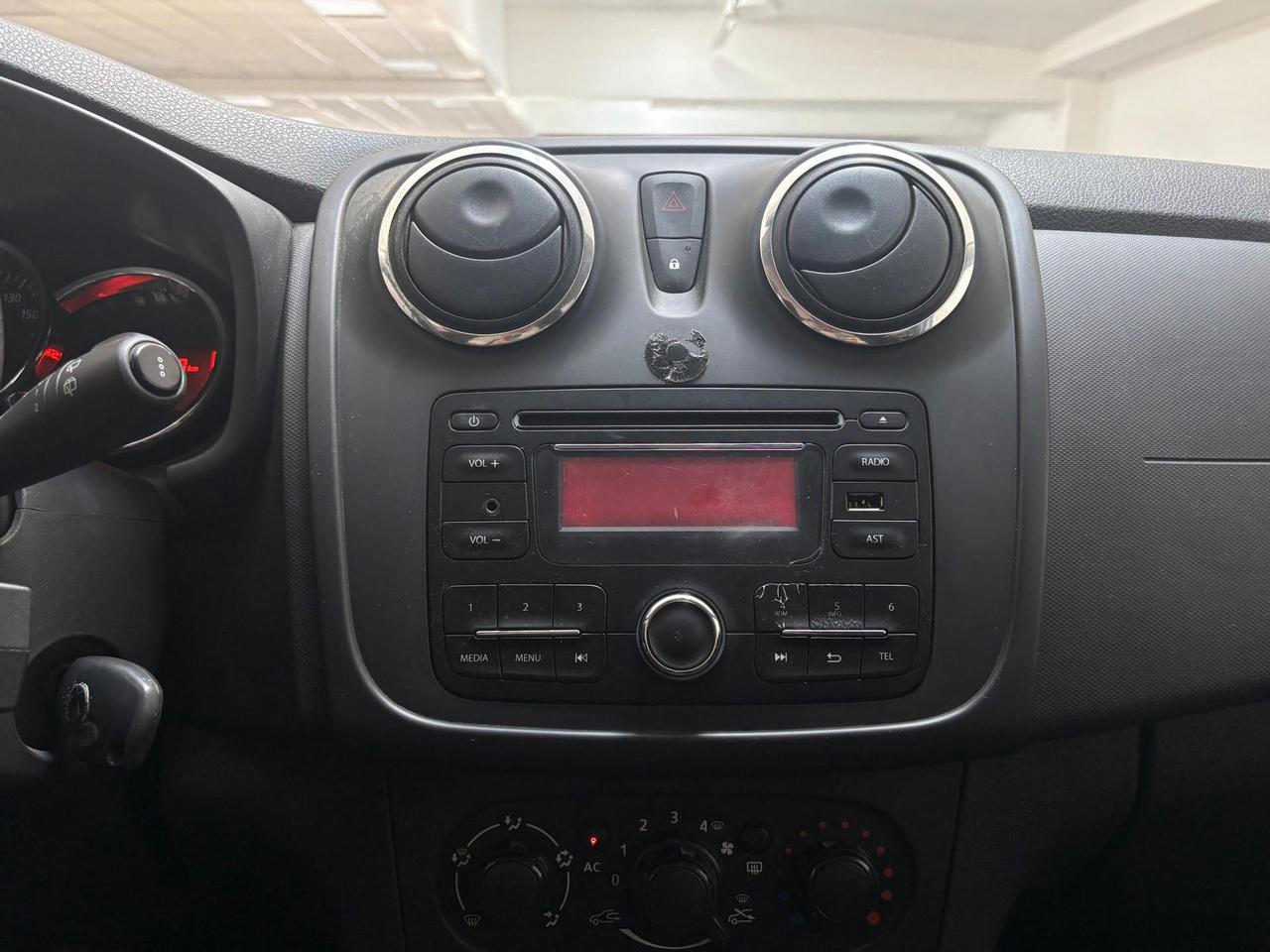 Dacia Sandero 1.2 Ambiance Gpl 75cv