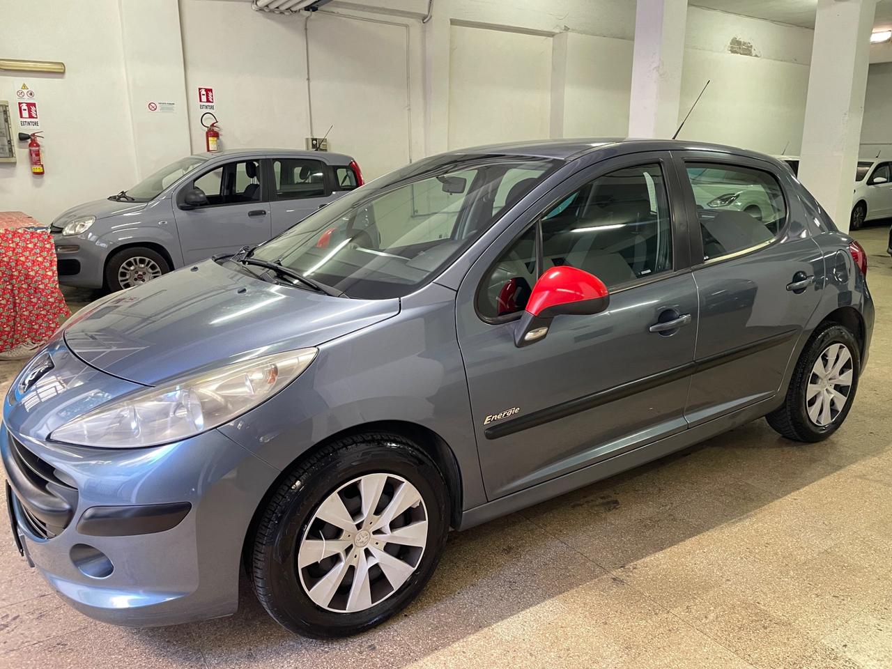 Peugeot 207 1.4 8V 75CV 5p. Energie