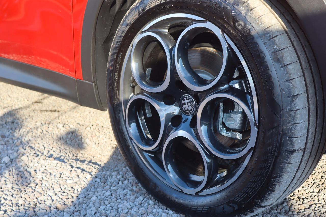 Alfa Romeo Tonale Tua A SOLI 324€
