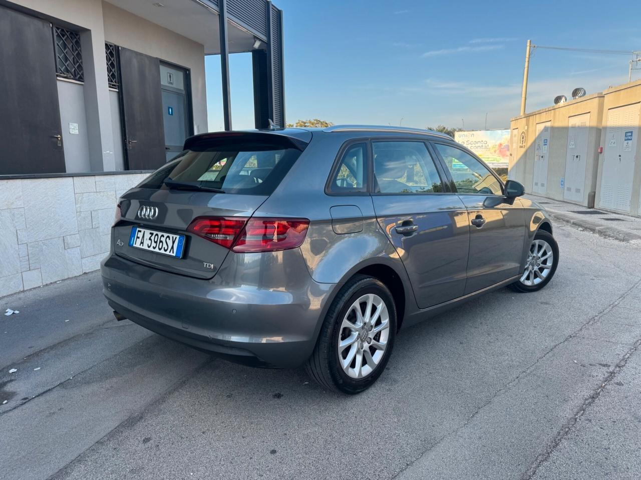 Audi A3 SPB 1.6 TDI Attraction