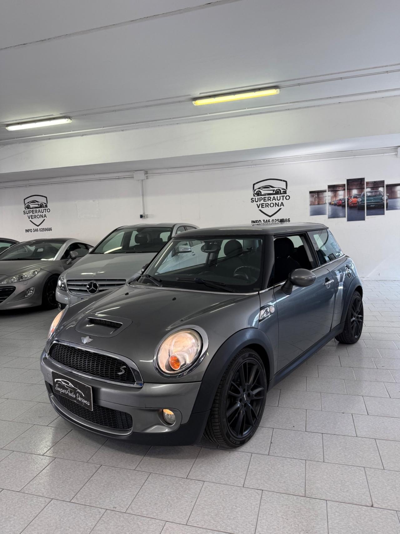 Mini John Cooper Works Clubman 1.6 16V S Chili