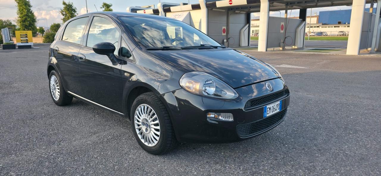 Fiat Punto 1.3 MJT II 75 CV 5 porte Easy neopatentati