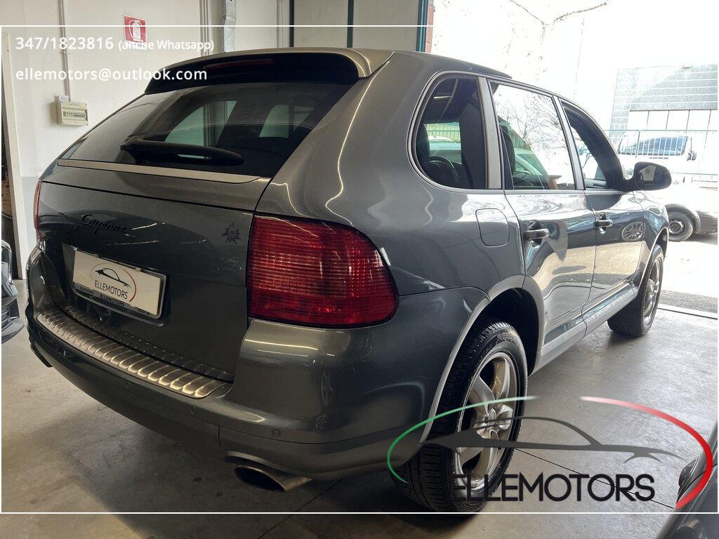 Porsche Cayenne I 2002 3.2 SERVICE PORSCHE