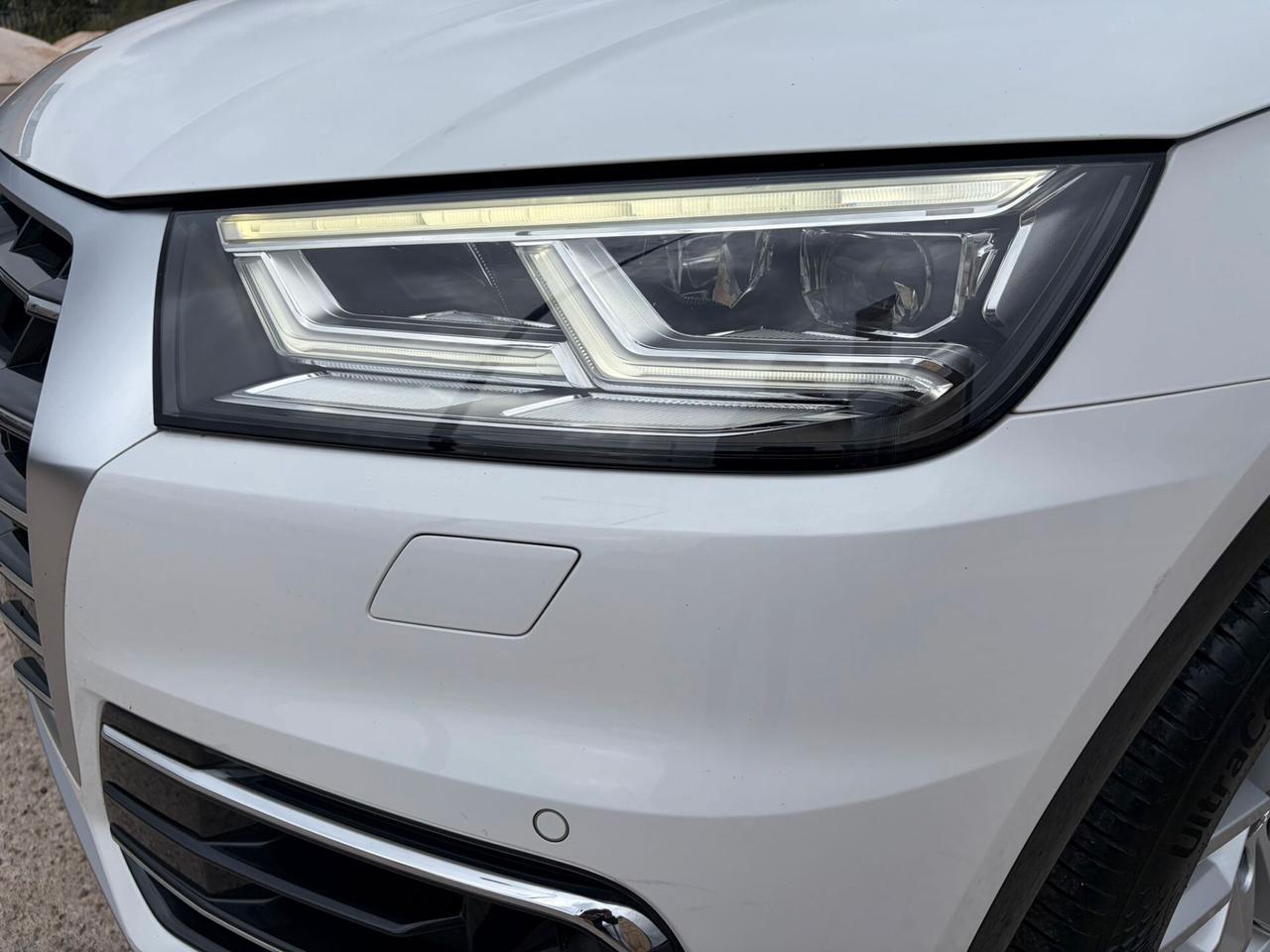 Audi Q5 2.0 TDI 190 CV quattro S tronic Business Sport