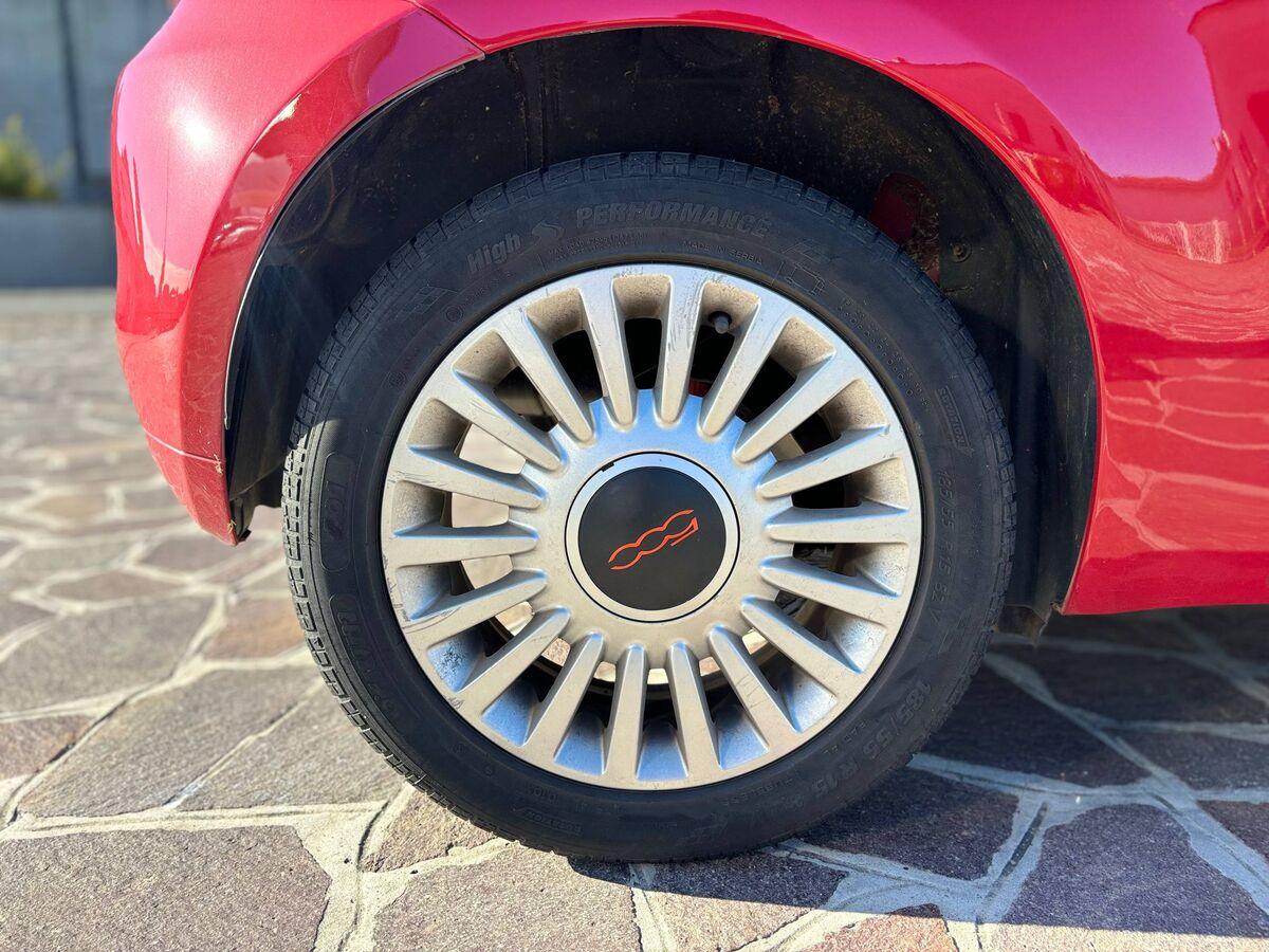 Fiat 500 C 1.0 hybrid Dolcevita 70cv