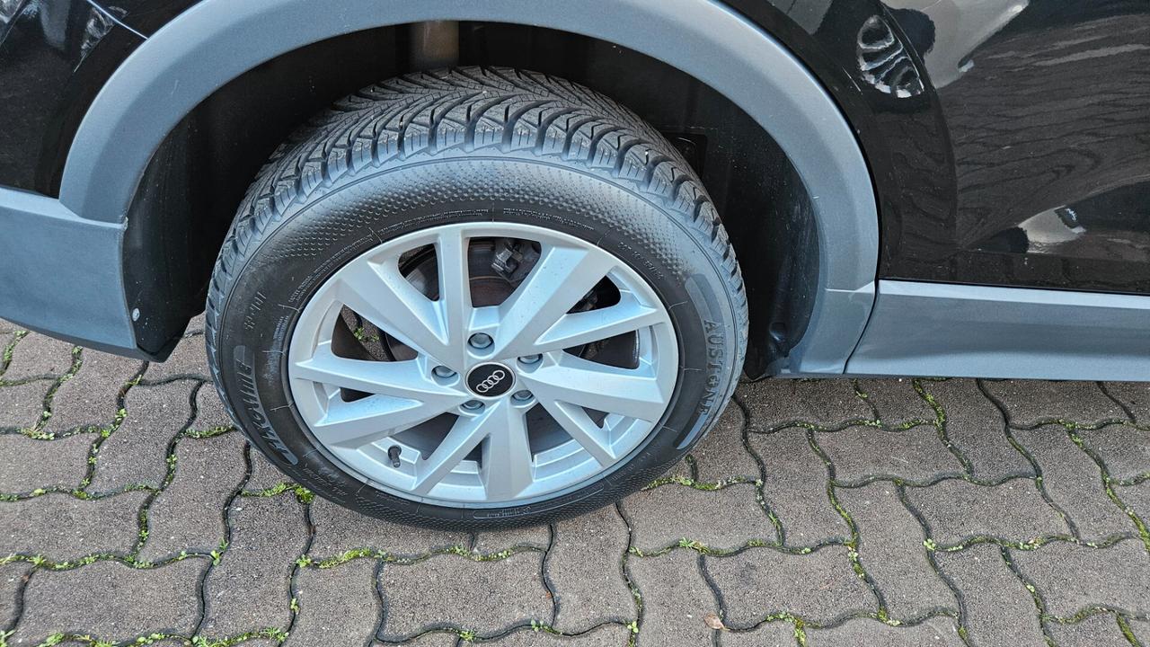 Audi Q2 35 1.5 tfsi s-tronic 150cv NAVY-CAMERA-SED.RISC