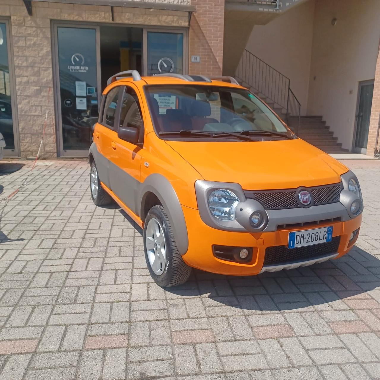ZERO PROBLEMI PANDA CROSS 4X4 1.3 MJTD INDISTRUTTIBILE