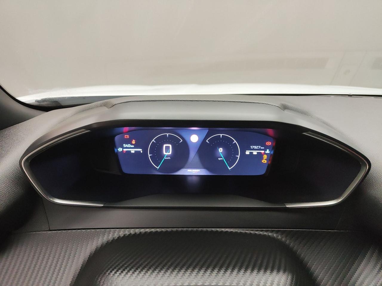 PEUGEOT 2008 II 2020 1.2 PURETECH 100CV ALLURE