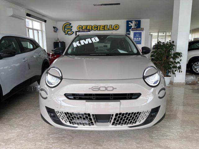 FIAT 600 Hybrid DCT MHEV da ?239,00 mensili