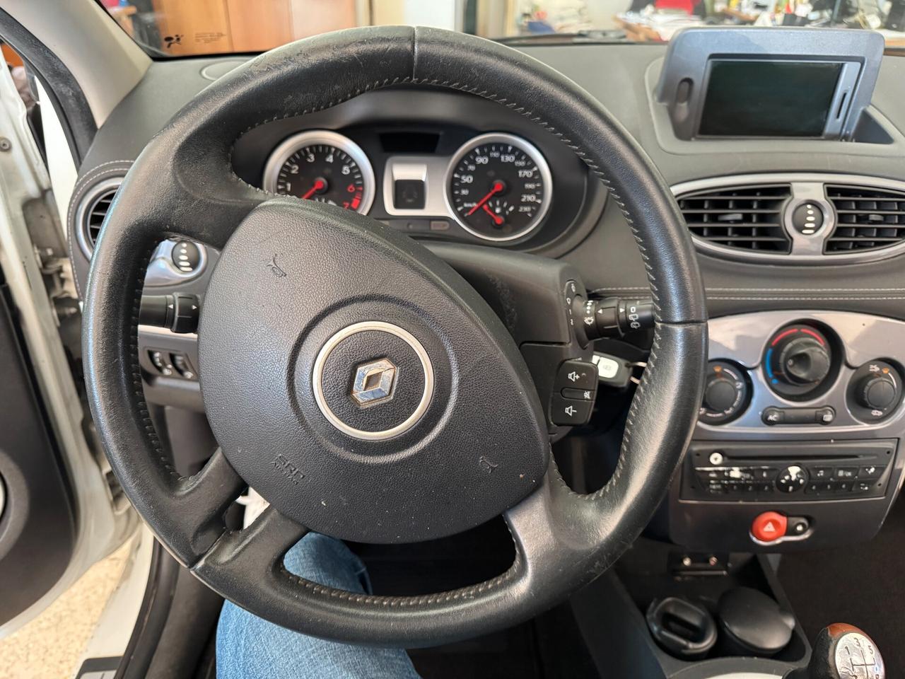 Renault Clio 1.2 16V 5 porte GPL Dynamique