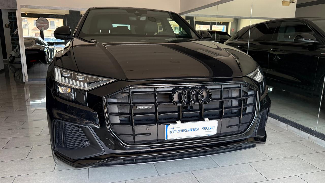 Audi Q8 50 TDI 286 CV quattro S LINE