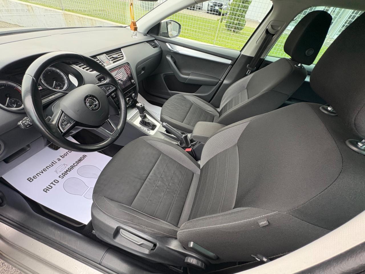 Skoda Octavia 1.4 TSI Wagon Executive G-Tec 2017