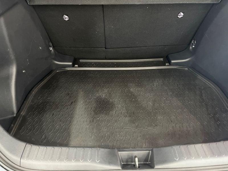 Toyota C-HR C-HR 1.8 hev Trend fwd e-cvt