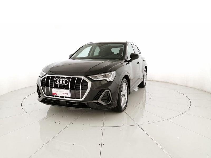 Audi Q3 35 2.0 tdi S line edition s-tronic